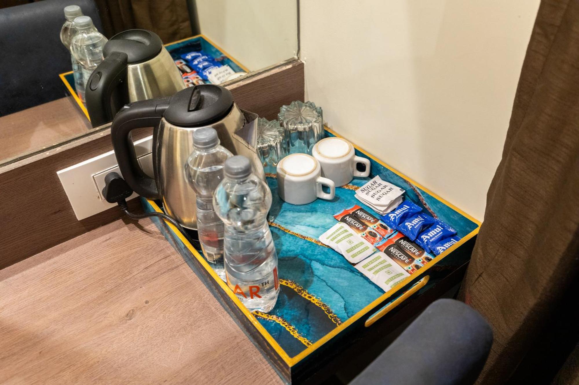 Horizon Inn Near Exhibition Center ムンバイ エクステリア 写真